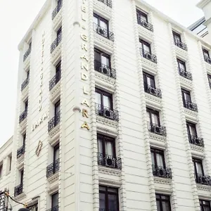فندق Lara ***