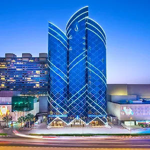 City Seasons Towers Bur Dubaj