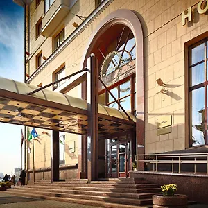 **** Hotel Hotel Minsk Bielorrusia