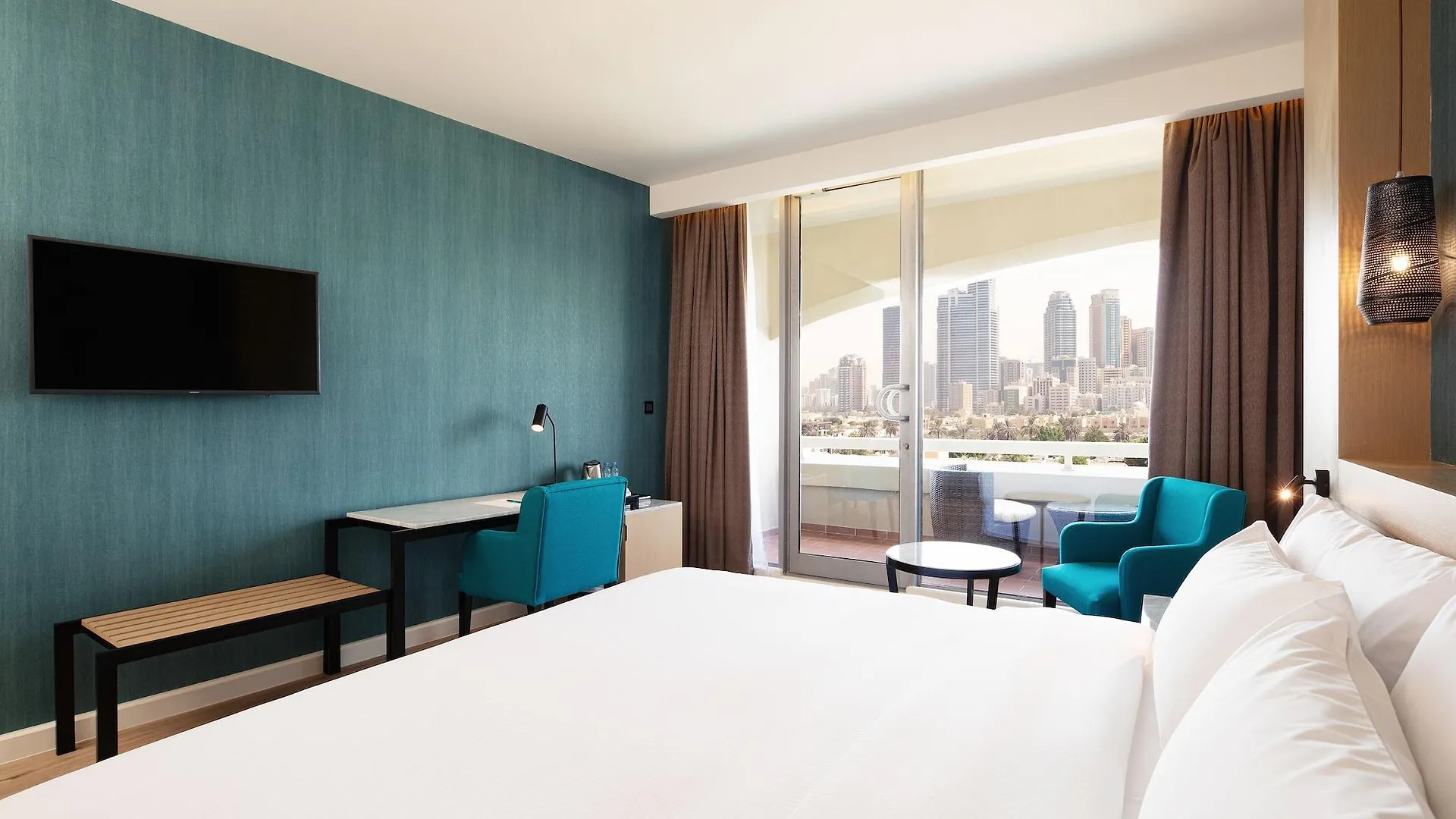 Hotel Occidental Sharjah Grand 4*,