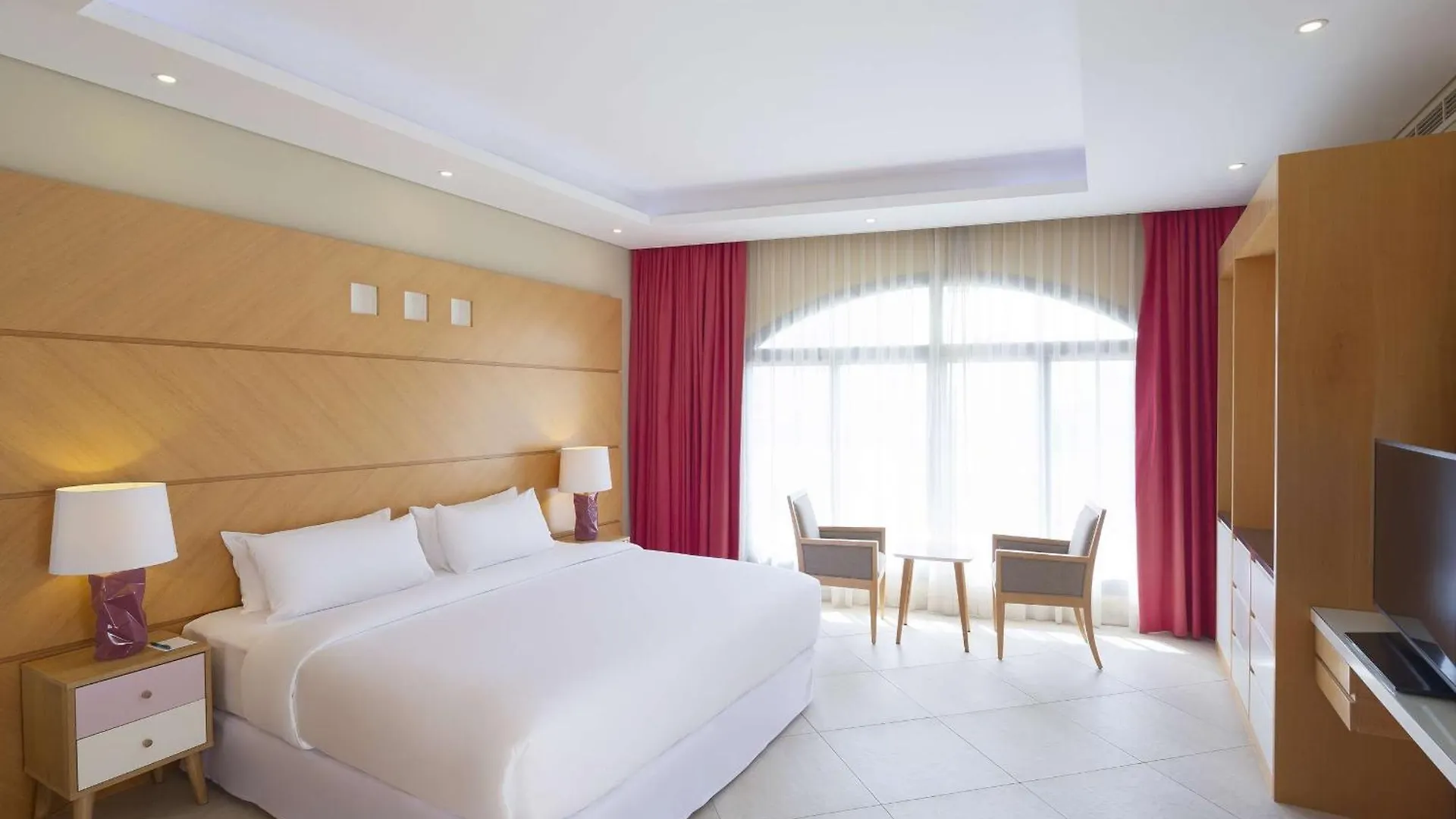 Occidental Sharjah Grand Hotel 4*,  Emirados Árabes Unidos