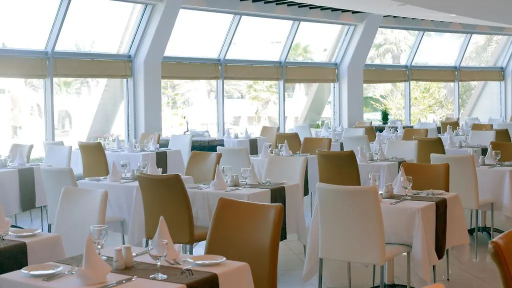 ****  Occidental Sharjah Grand Hotel Emirados Árabes Unidos